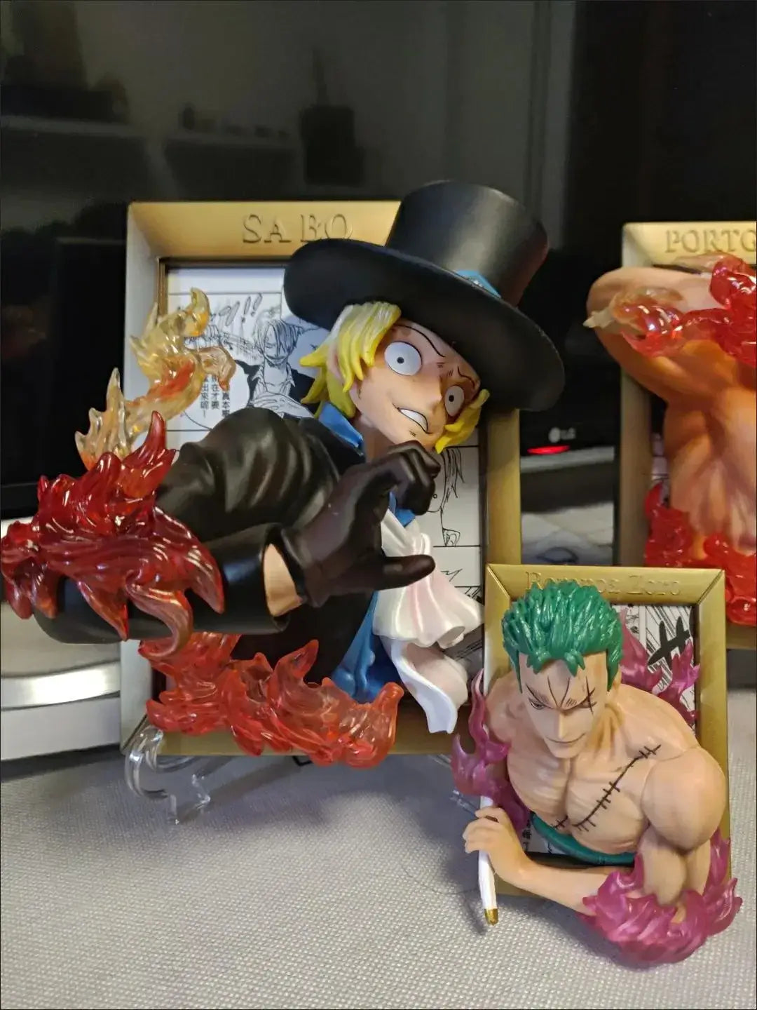 One Piece Three Brothers Statue: Luffy Ace Sabo Frame Gift