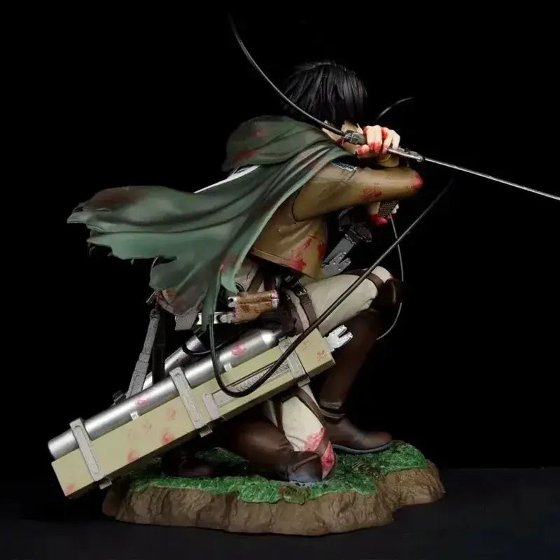 Levi Ackerman Battle Damage PVC Figure 18cm | Bandai