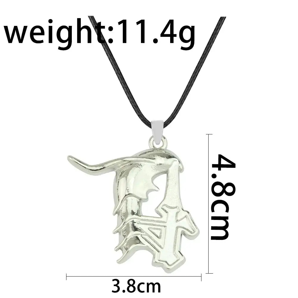 Bleach Ulquiorra Cifer Mask Keychain – Metal Pendant