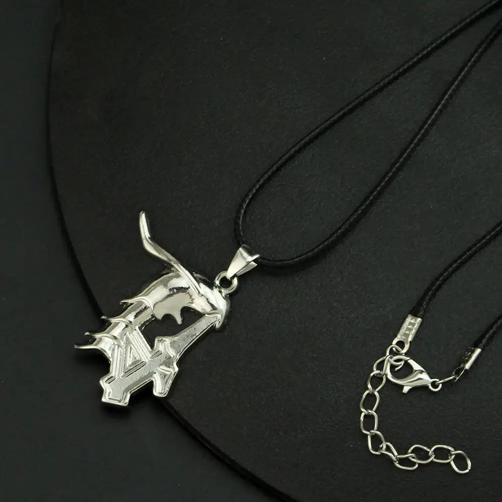 Bleach Ulquiorra Cifer Mask Keychain – Metal Pendant